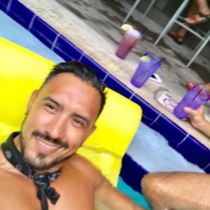 Meet your Posher, Salazarfer